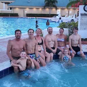 Meet your Posher, Denise